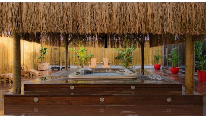 Hotel Bellazure poza 16