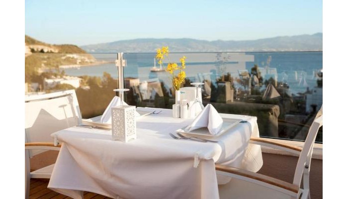 Hotel Bellazure poza 8