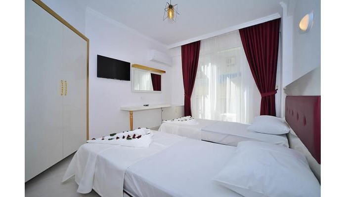 Hotel Max Nova poza 4