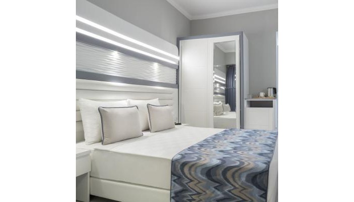 Blue Marlin Deluxe Spa Resort Hotel poza 8