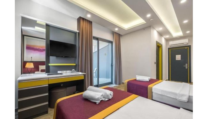 Campus Hill Hotel poza 4