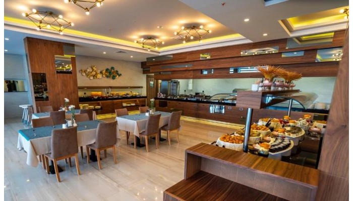 Campus Hill Hotel poza 10