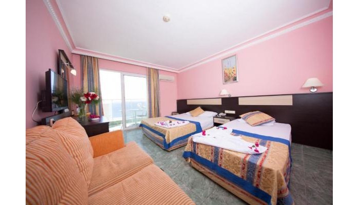 Hotel First Class poza 5