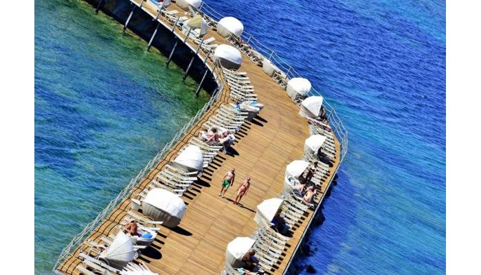 Azura Deluxe Resort & Spa poza 23