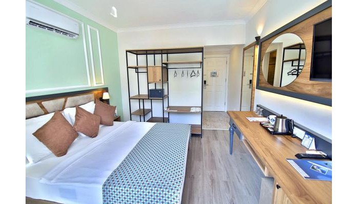 Hotel Club Big Blue Suit poza 4