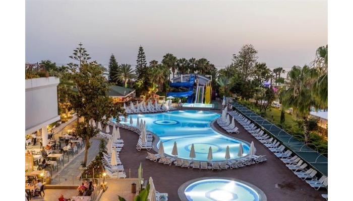 Holiday Park Resort poza 17