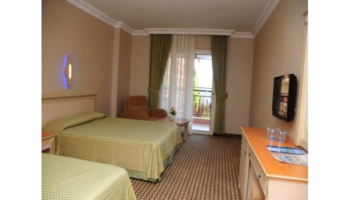 Holiday Park Resort poza 11