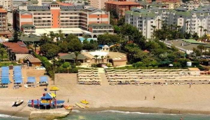 Insula Resort & Spa poza 2