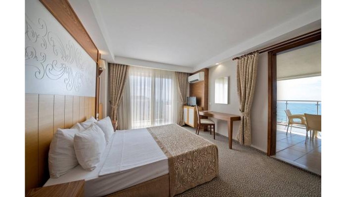 Mc Beach Park Resort poza 1