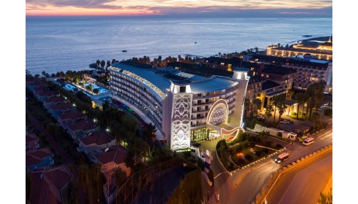 Q Premium Resort poza 0