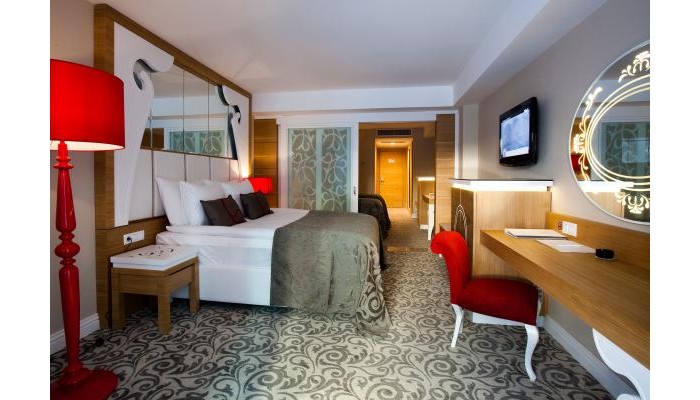 Q Premium Resort poza 4