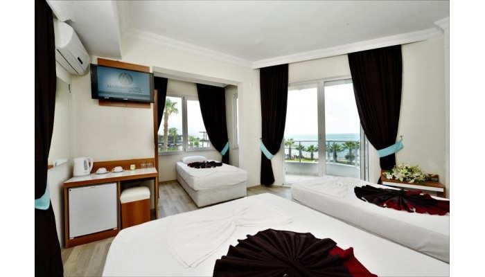 M.c.a Marquis Hotel poza 3