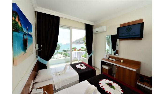 M.c.a Marquis Hotel poza 1