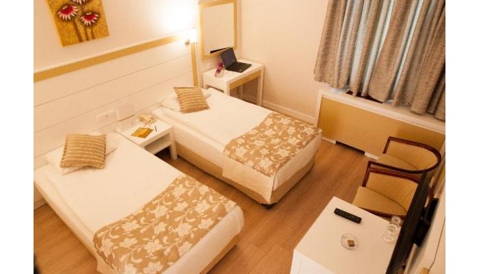 Dafne Hotel poza 4