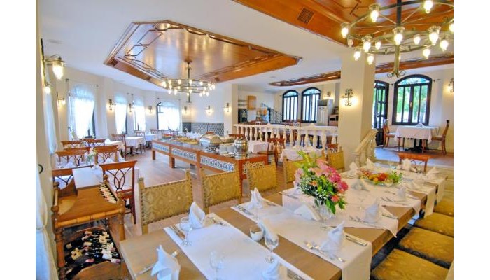 Aspen Hotel poza 16