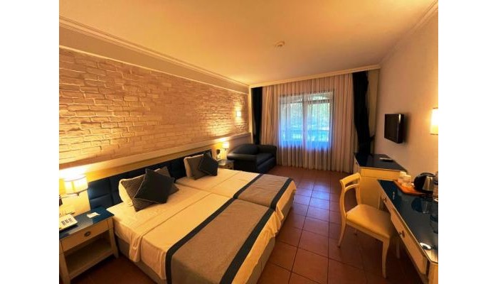 Champion Holiday Village poza 4