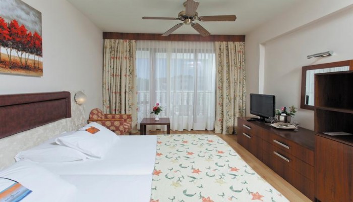 Hotel Defne Garden poza 2