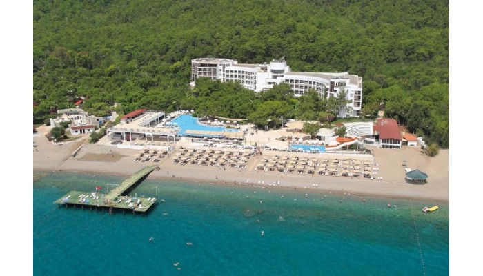 Perre La Mer Hotel Resort & Spa poza 0
