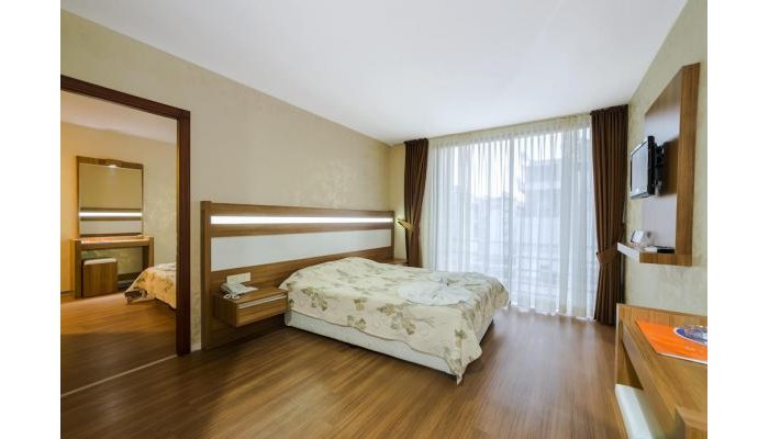 Santa Marina Hotel poza 2