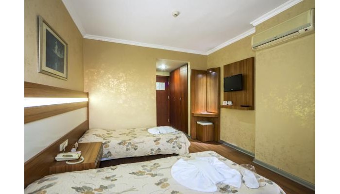 Santa Marina Hotel poza 6