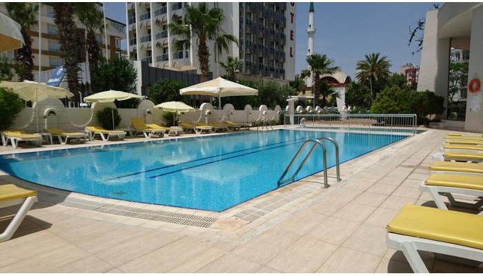 The Corner Park Hotel poza 12