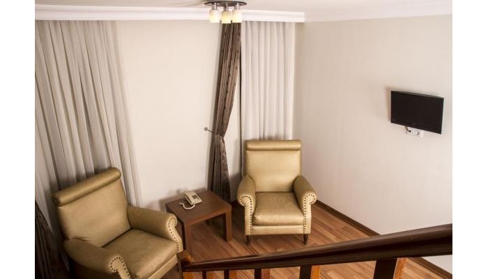 The Corner Park Hotel poza 9