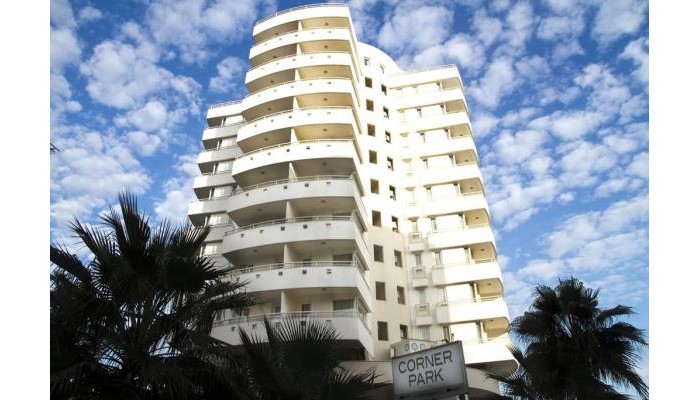 The Corner Park Hotel poza 14