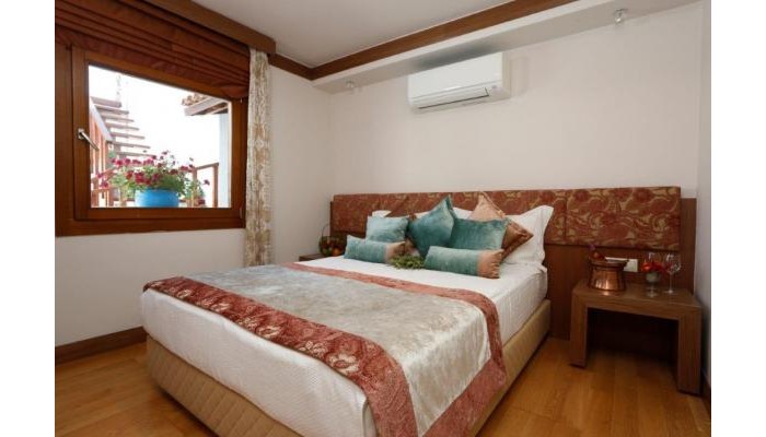 The Corner Boutique Hotel poza 5