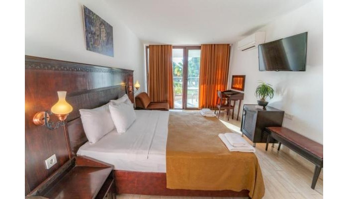 Club Hotel Flora poza 5