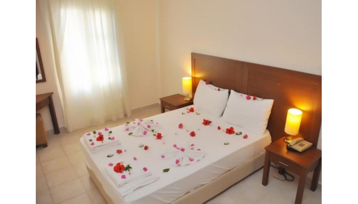 Siesta Beach Apartments poza 7