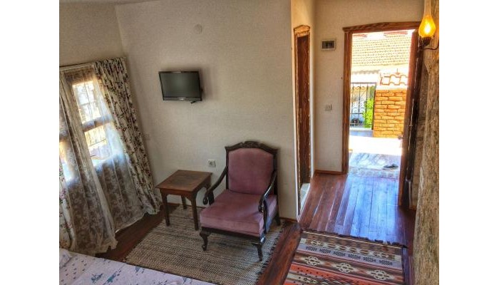 Hotel Parmis Boutique House poza 0