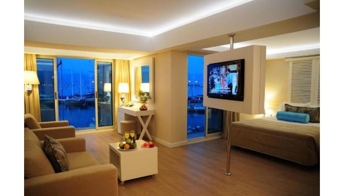 Alesta Yacht Hotel poza 3