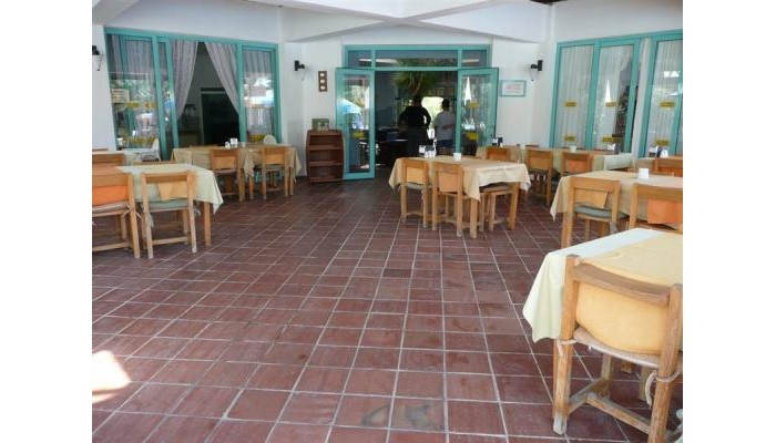 Rebin Beach Hotel poza 3