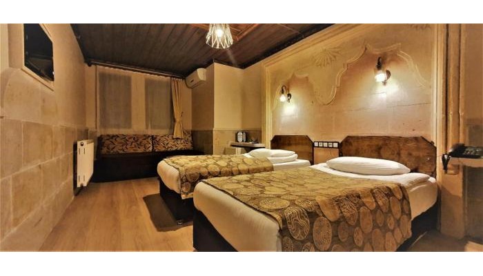 Ciner Hotel poza 7