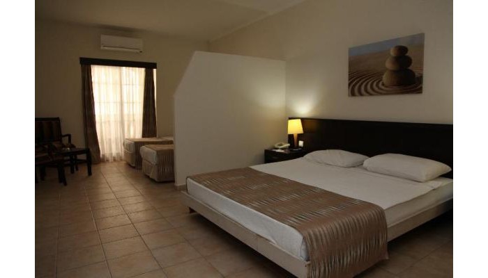 Hotel Queen's Park Goynuk poza 1