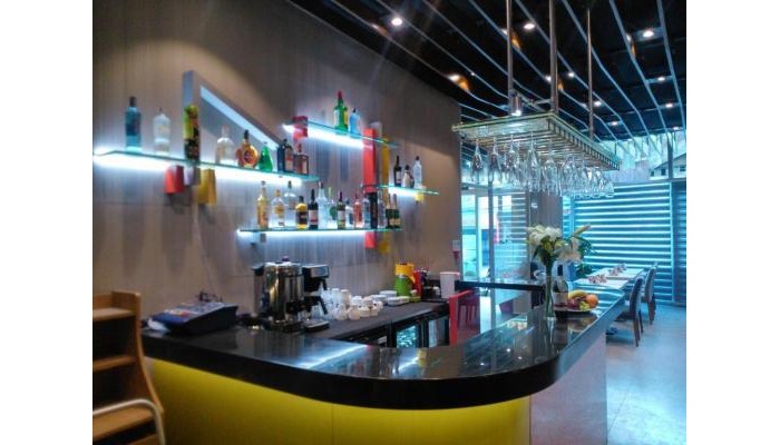 All Inn Hotel poza 8