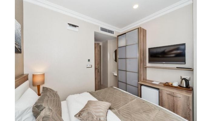 Alphonse Hotel poza 10