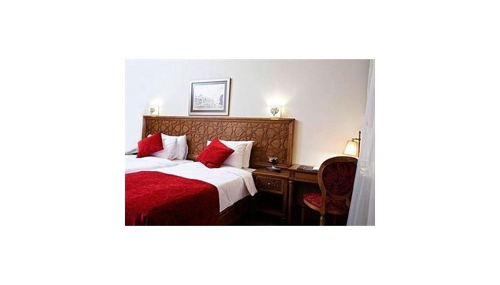 Celine Hotel poza 7