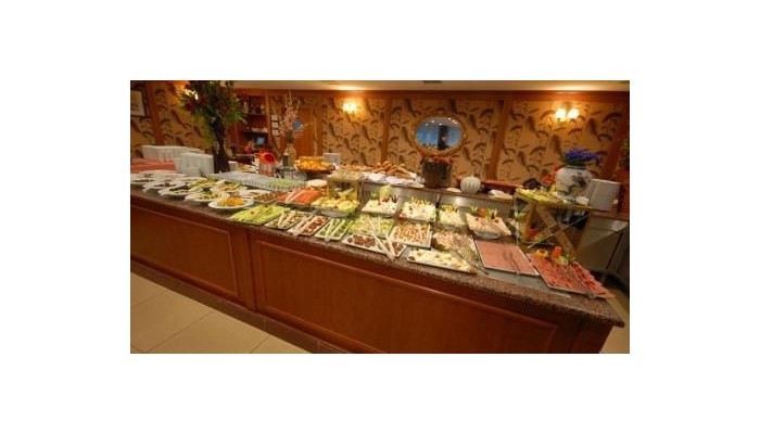 Crystal Hotel poza 2