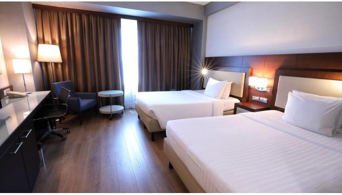 Hotel Courtyard By Marriott Istanbul International Airport poza 4