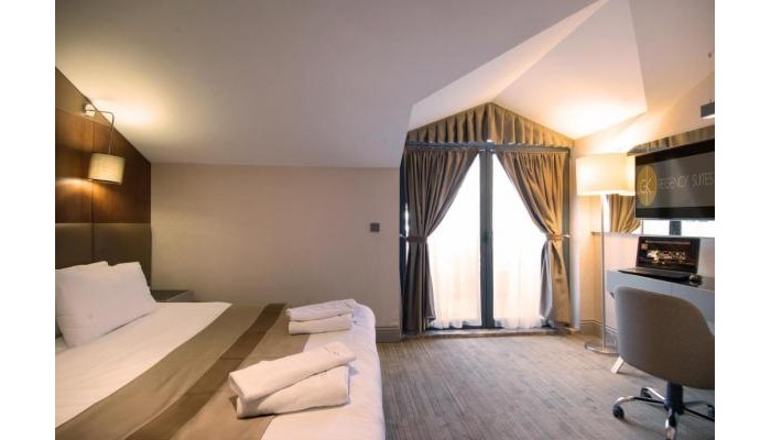 Hotel Gk Regency Suites poza 3