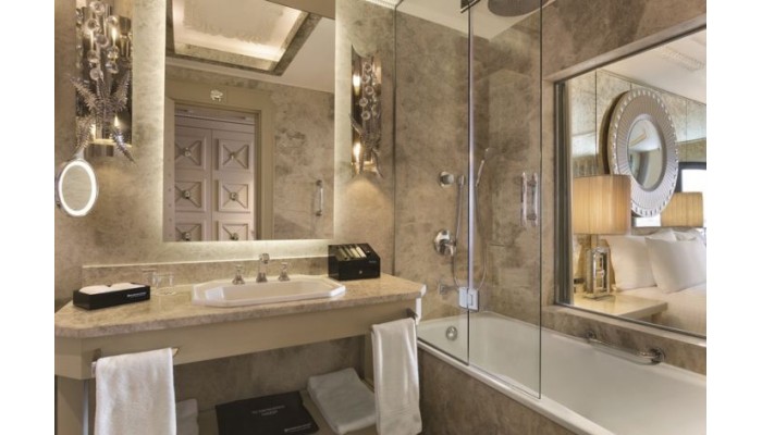 Hotel Wyndham Grand Istanbul Kalamis Marina poza 9