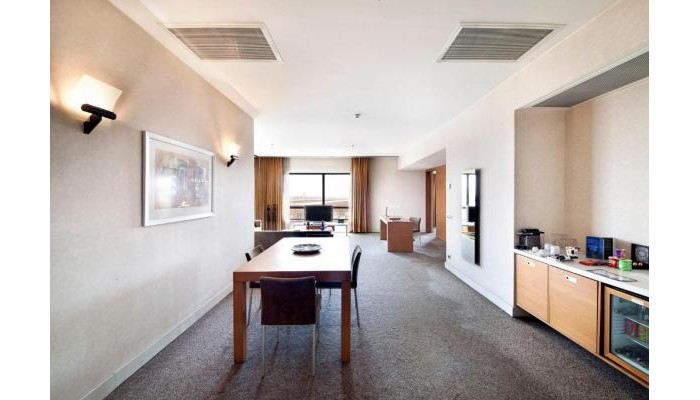 Radisson Blu Conference And Airport Hotel poza 8