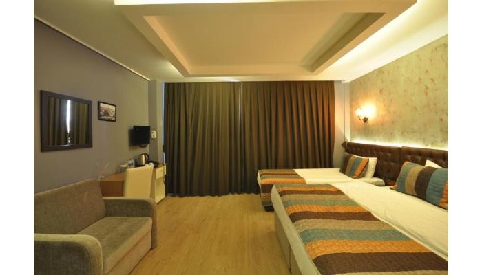 Retro Pera Hotel poza 9