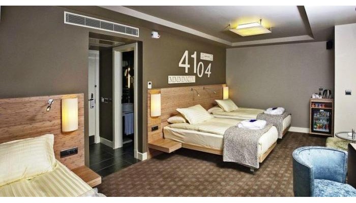 The Peak Hotel poza 3