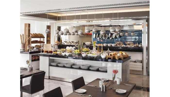 Ramada Hotel & Suites Kemalpasa Izmir poza 1