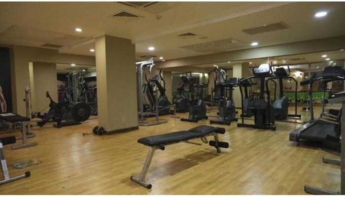 Ambassador Plaza Hotel poza 19