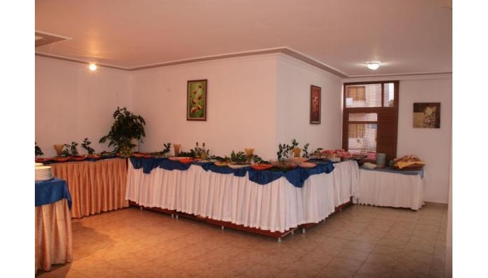 Ares Hotel poza 4
