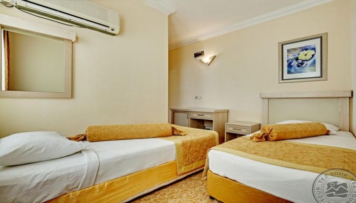 Club Hotel Belpinar poza 7