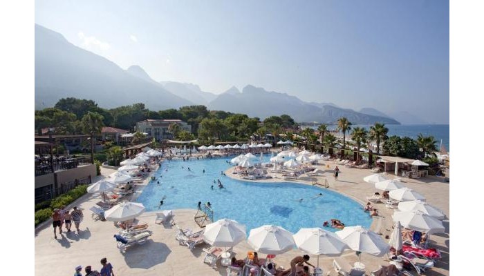 Crystal Flora Beach Resort poza 4